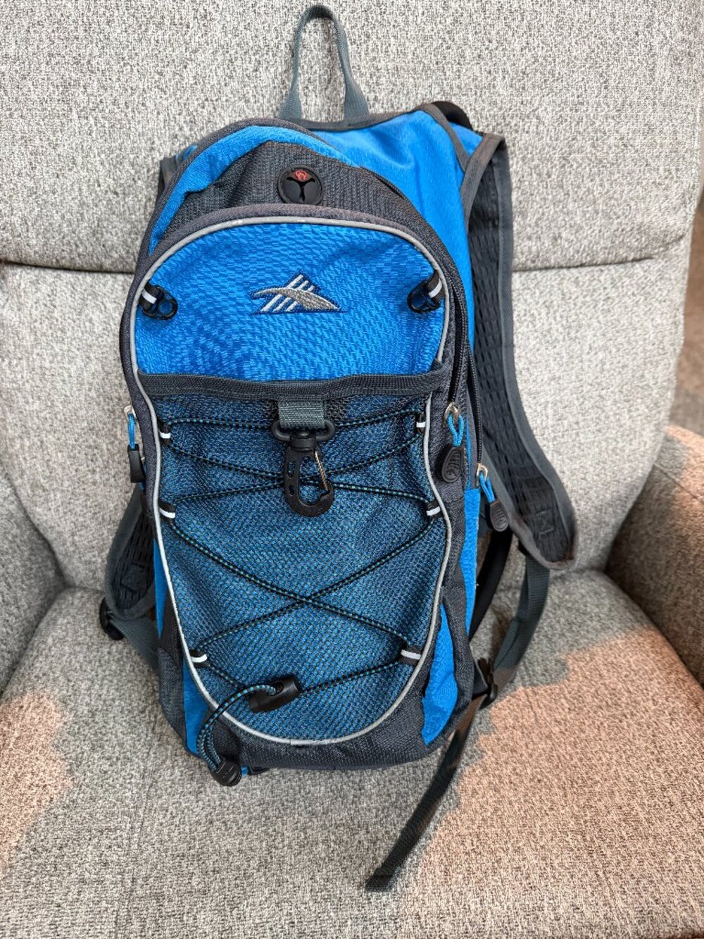 High Sierra Hydration BackPack NWT Blue Hiking Water Pack